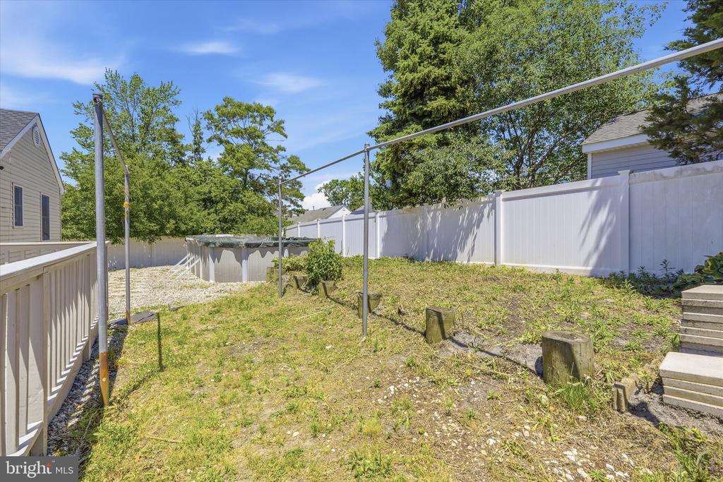 515 CORAL LANE