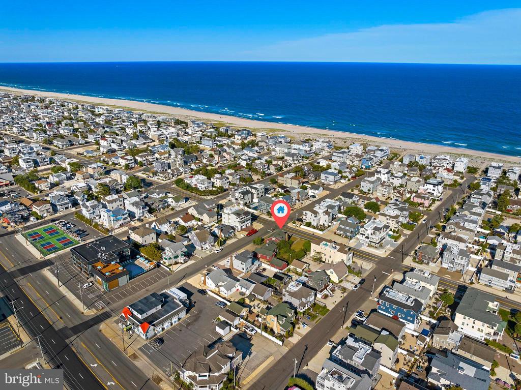 20 E SOUTH 33RD STREET