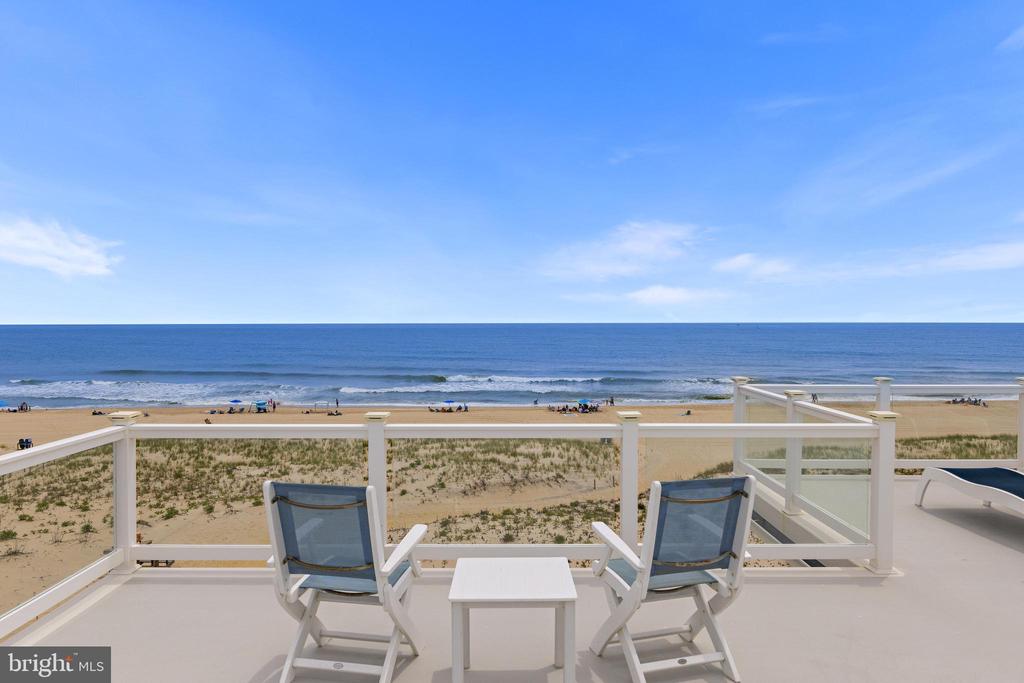128 E SAND DUNE LANE