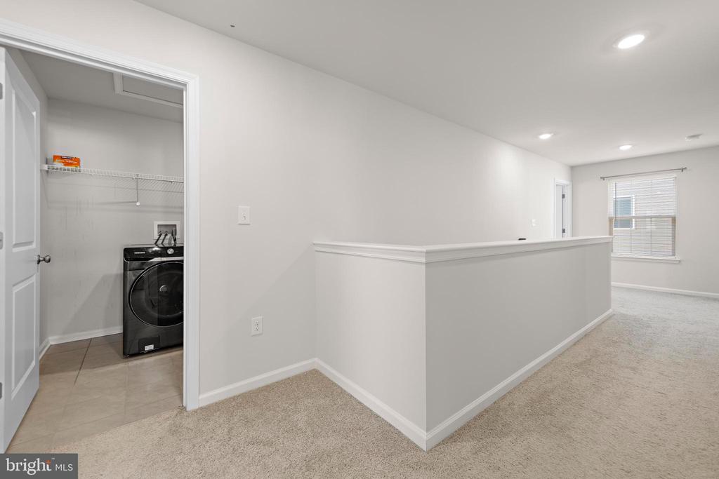 22 CORLISS WAY