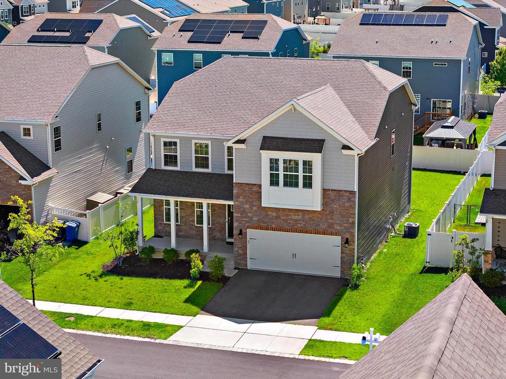 22 CORLISS WAY