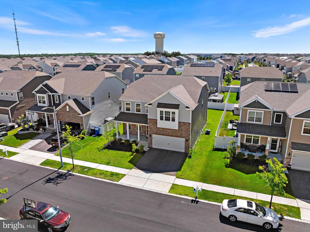 22 CORLISS WAY