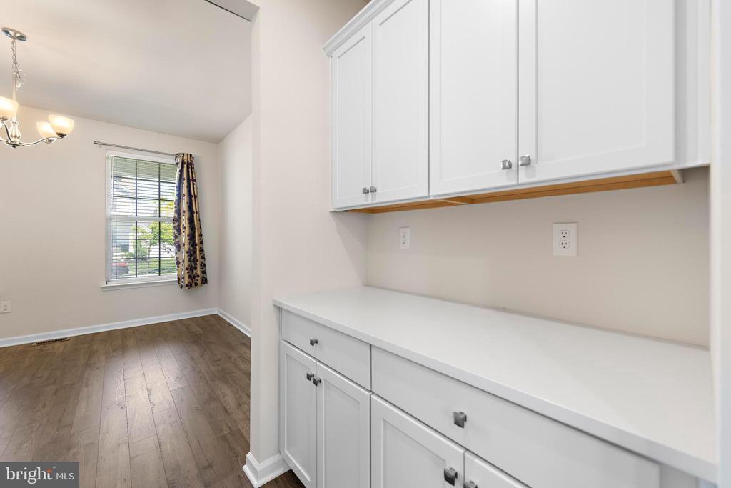 22 CORLISS WAY