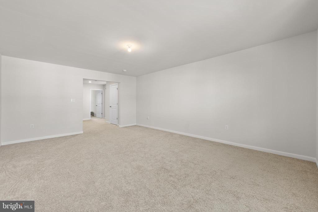 22 CORLISS WAY