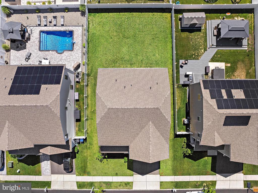 22 CORLISS WAY