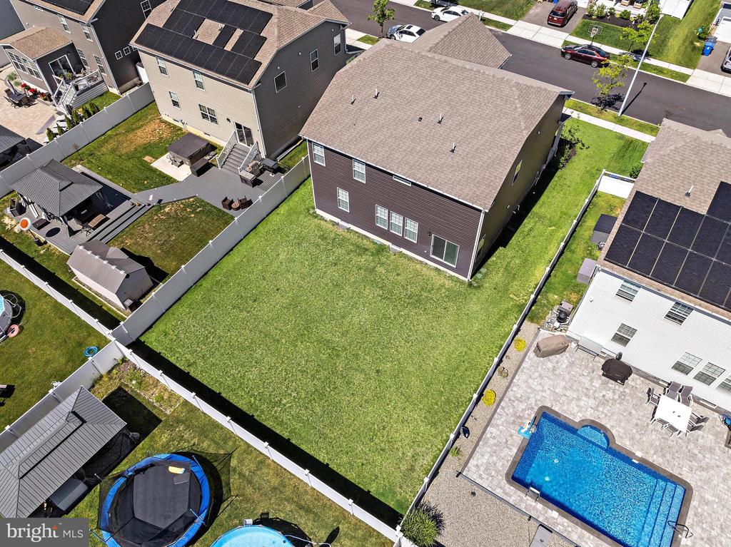 22 CORLISS WAY