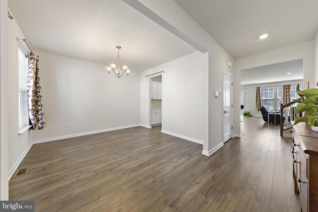 22 CORLISS WAY