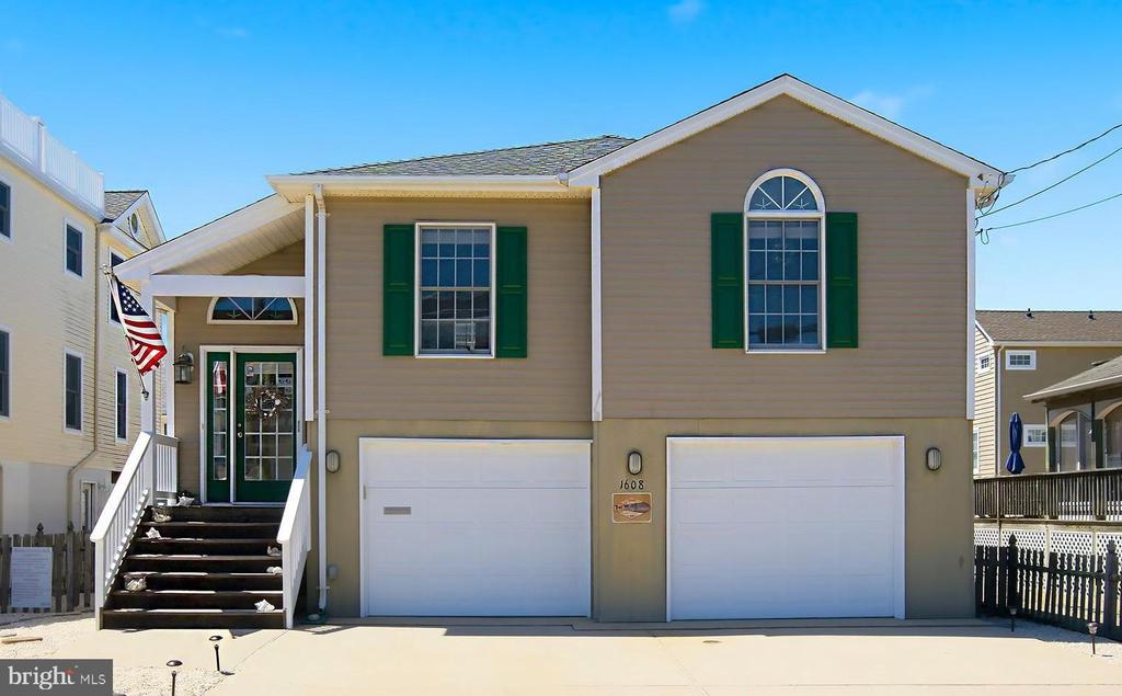 1608 WAVERLY