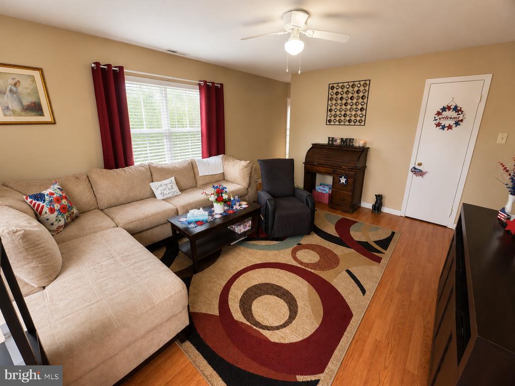 1553 BREAKERS DRIVE