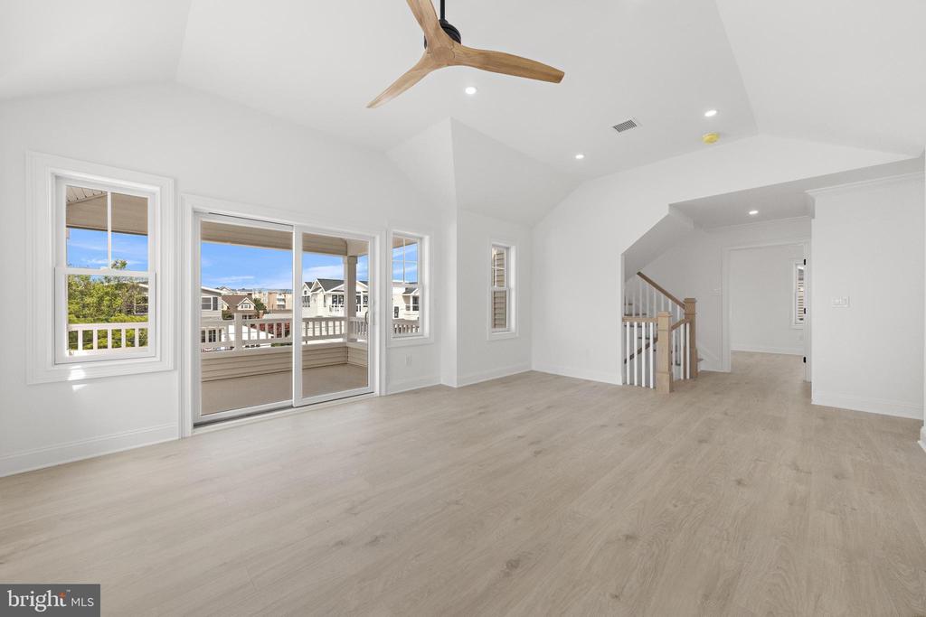 354 W 11TH STREET