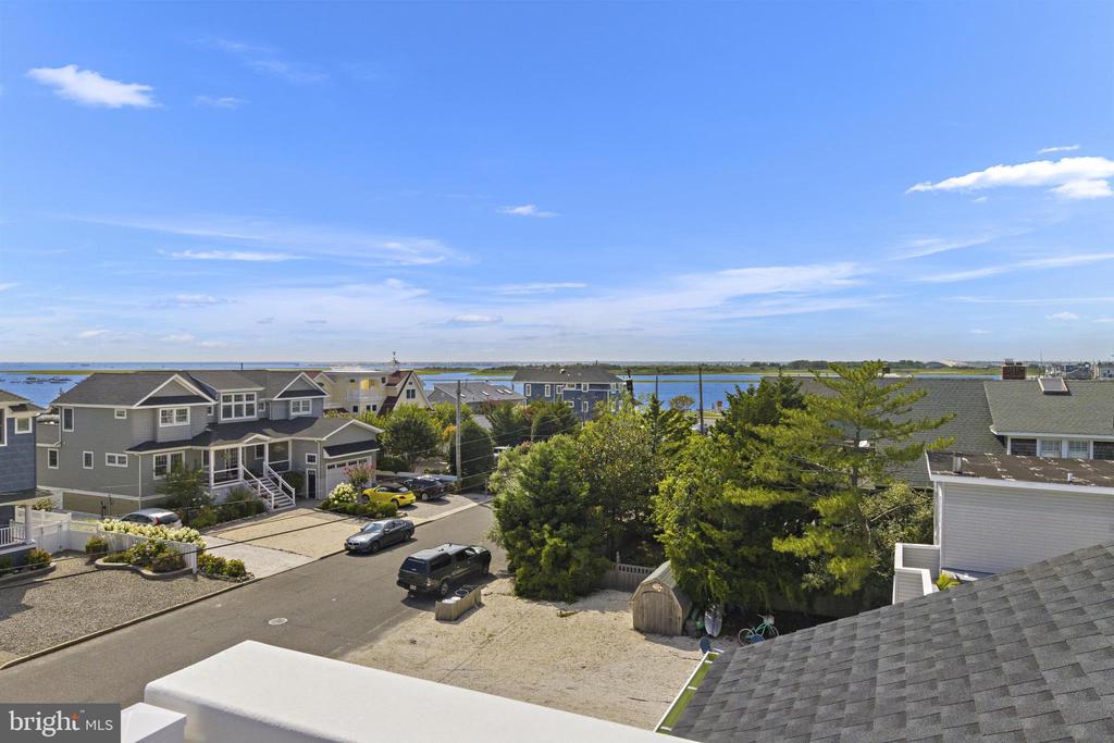 354 W 11TH STREET