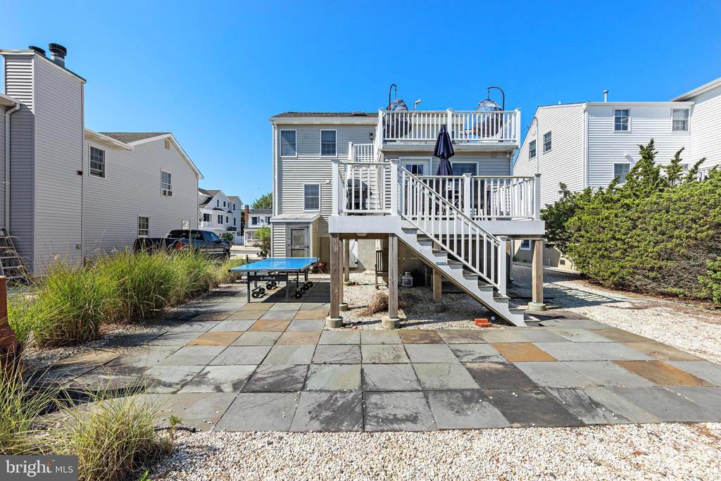 121 W SELFRIDGE AVENUE
