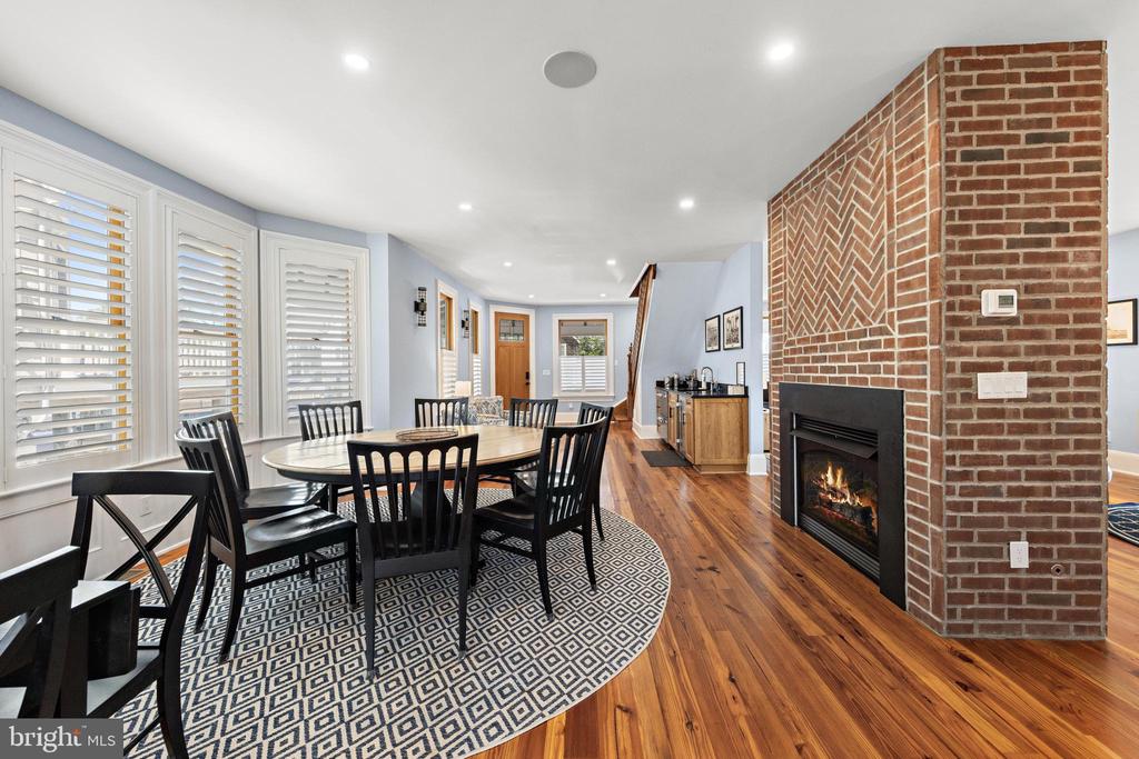 204 SECOND STREET