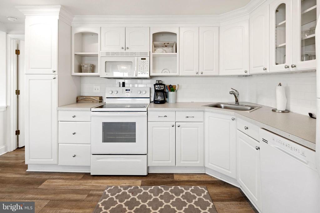 13302 LONG BEACH