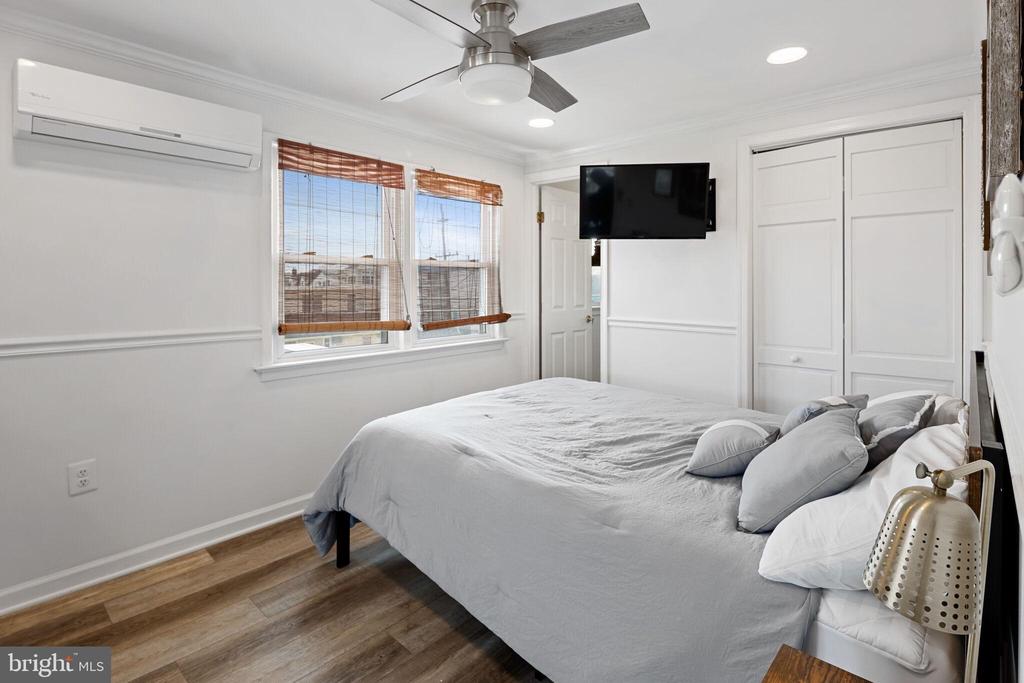 13302 LONG BEACH