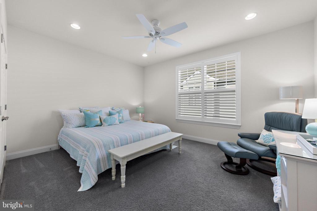 68 GALLEY WAY