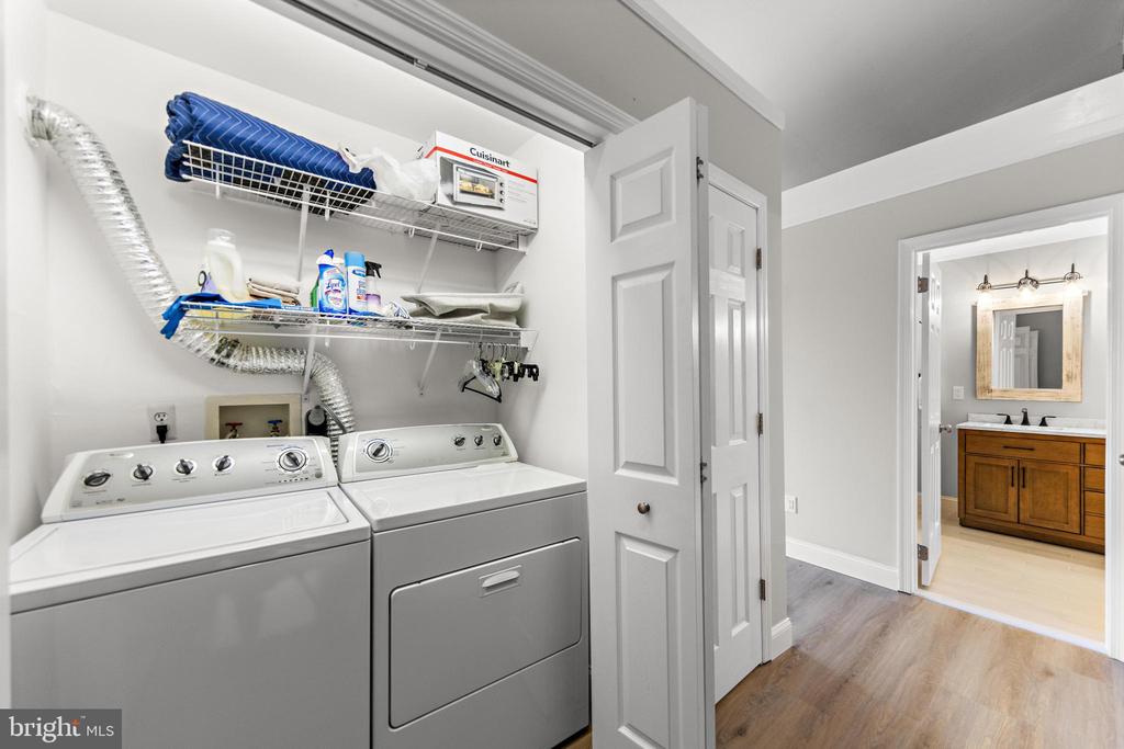 401 BAY SHORE DRIVE Unit: 18B