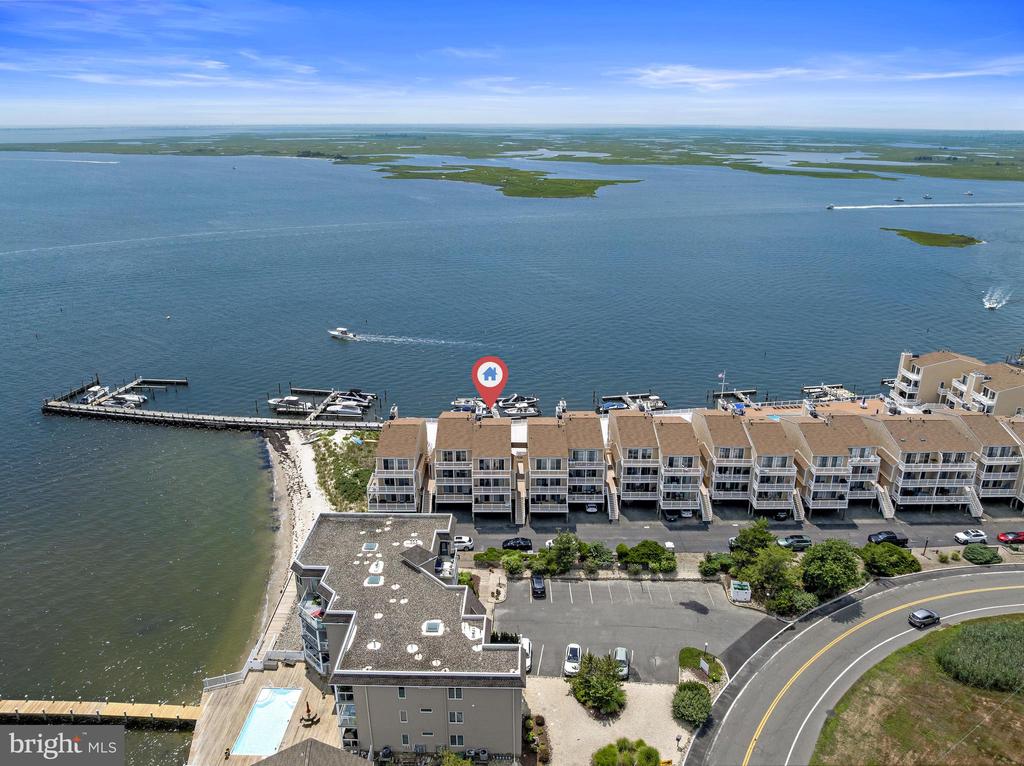 401 BAY SHORE DRIVE Unit: 18B