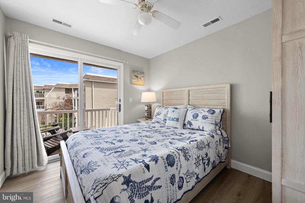 401 BAY SHORE DRIVE Unit: 18B