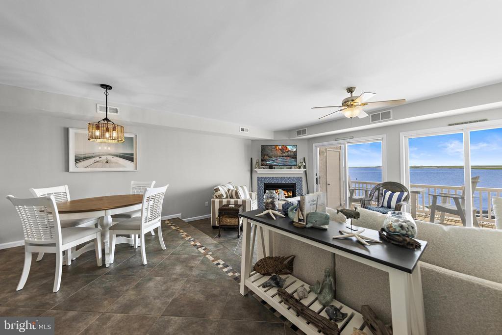 401 BAY SHORE DRIVE Unit: 18B