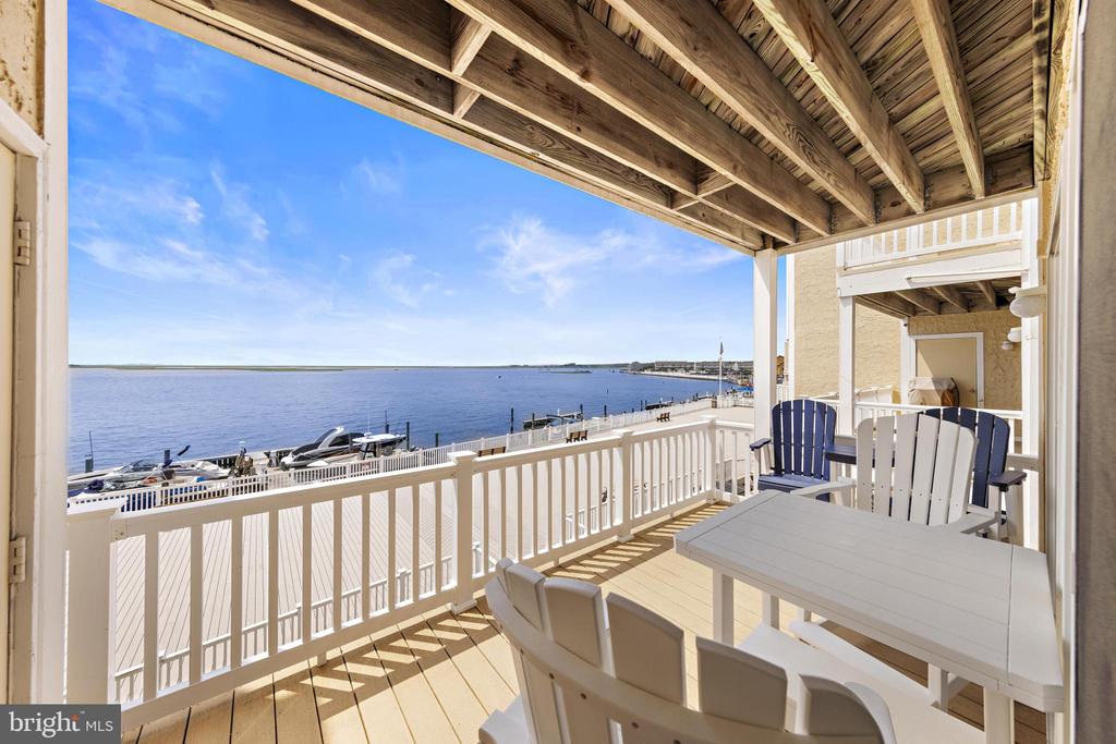 401 BAY SHORE DRIVE Unit: 18B
