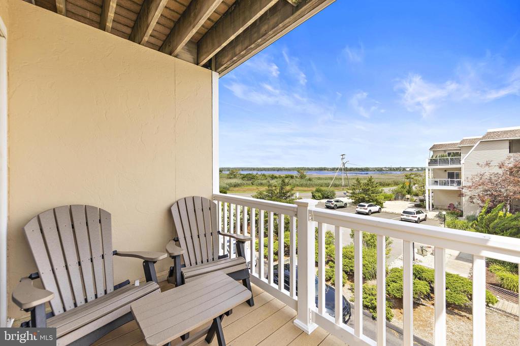 401 BAY SHORE DRIVE Unit: 18B