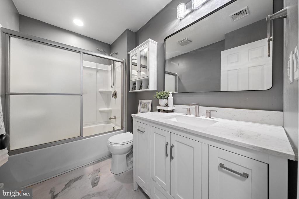 12 BLUE SPRUCE DRIVE