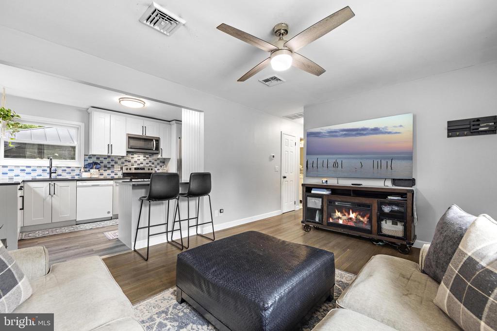 12 BLUE SPRUCE DRIVE