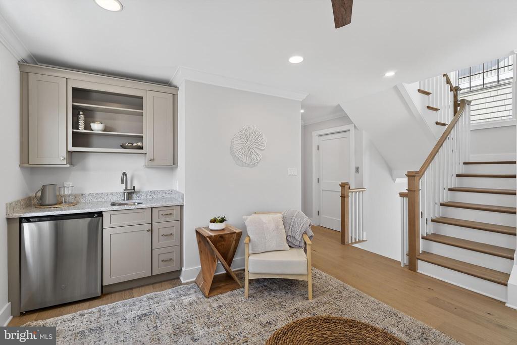 7 COHASSET