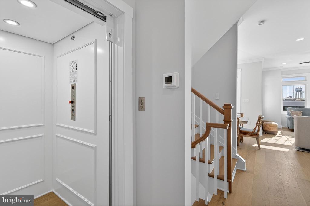 7 COHASSET