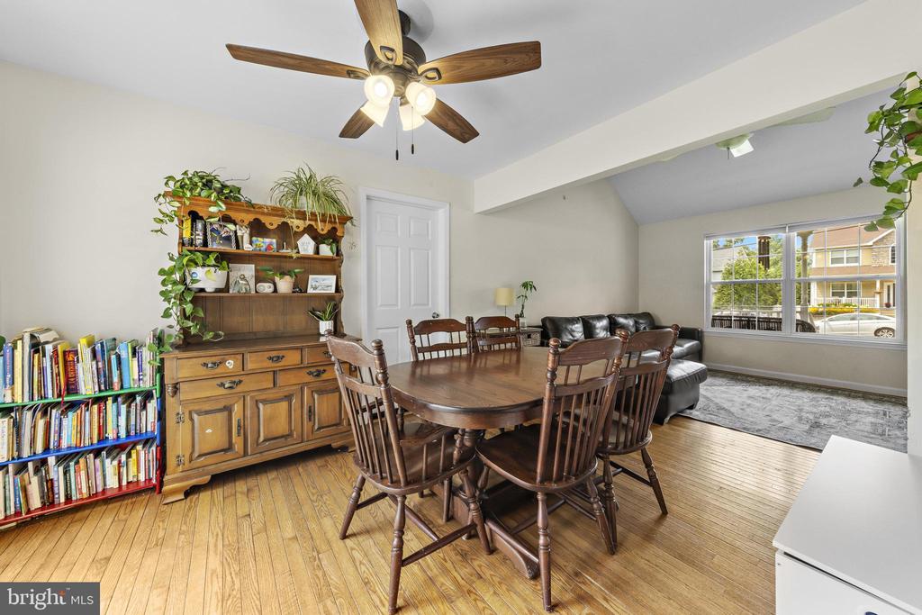 255 TACKLE AVENUE