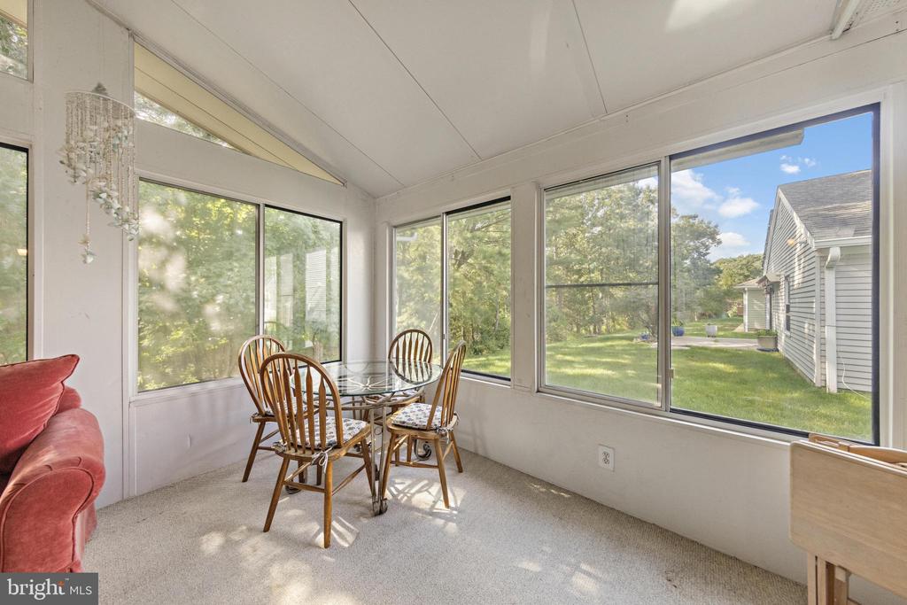 40 PINE OAK BOULEVARD