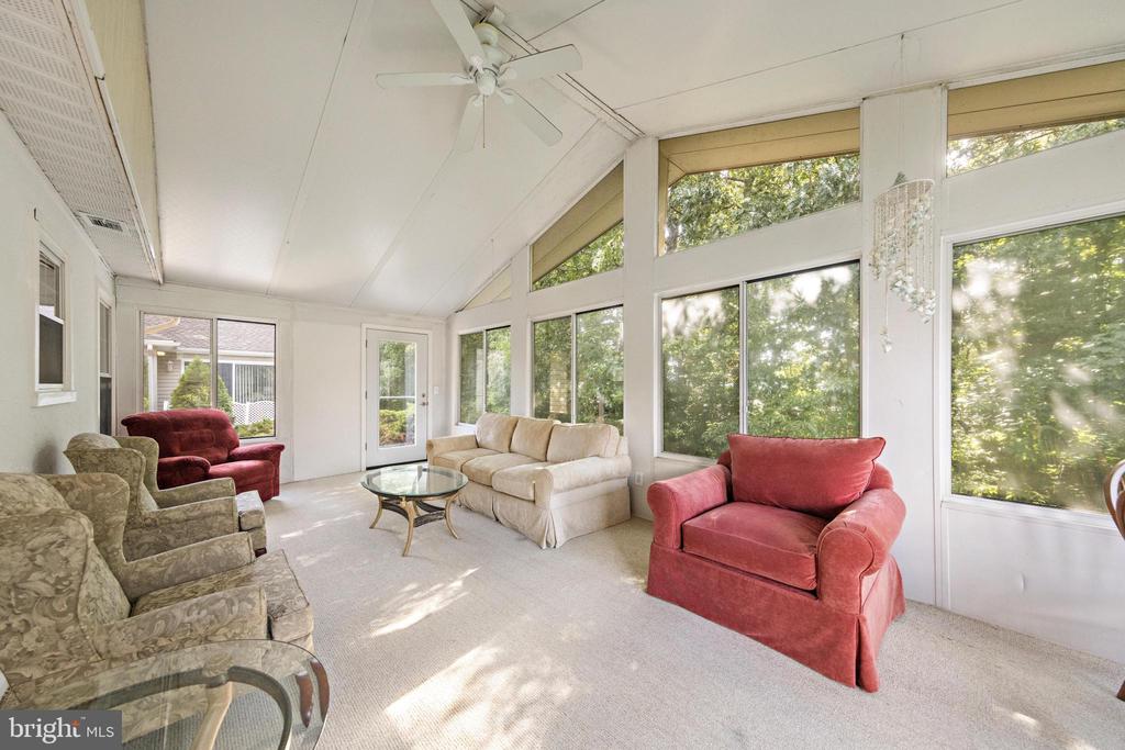 40 PINE OAK BOULEVARD