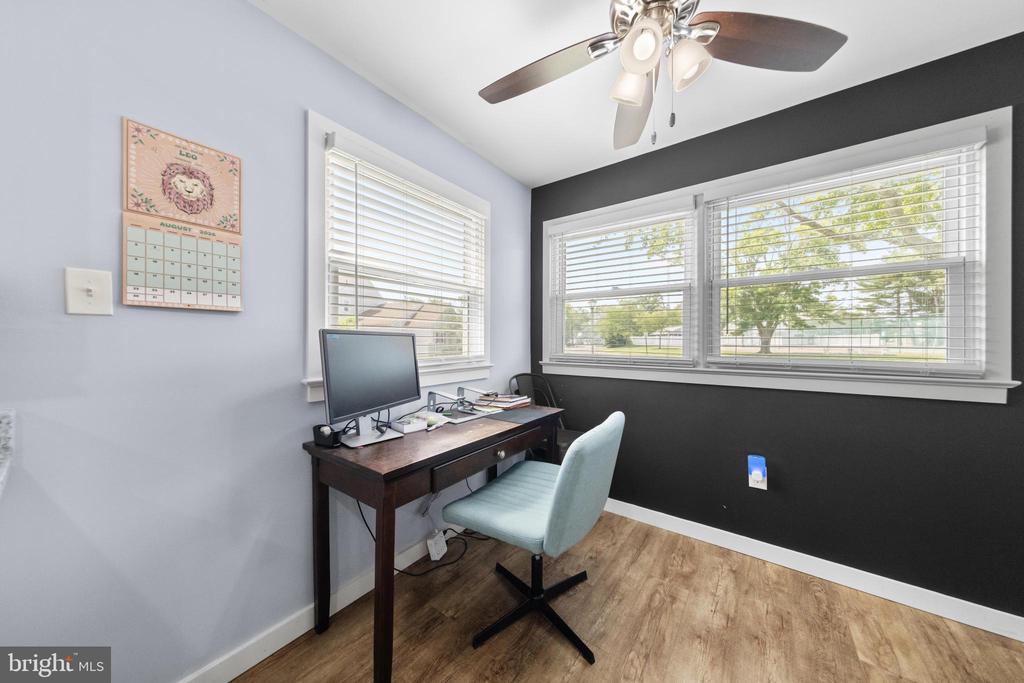 6 MEDITERRANEAN COURT