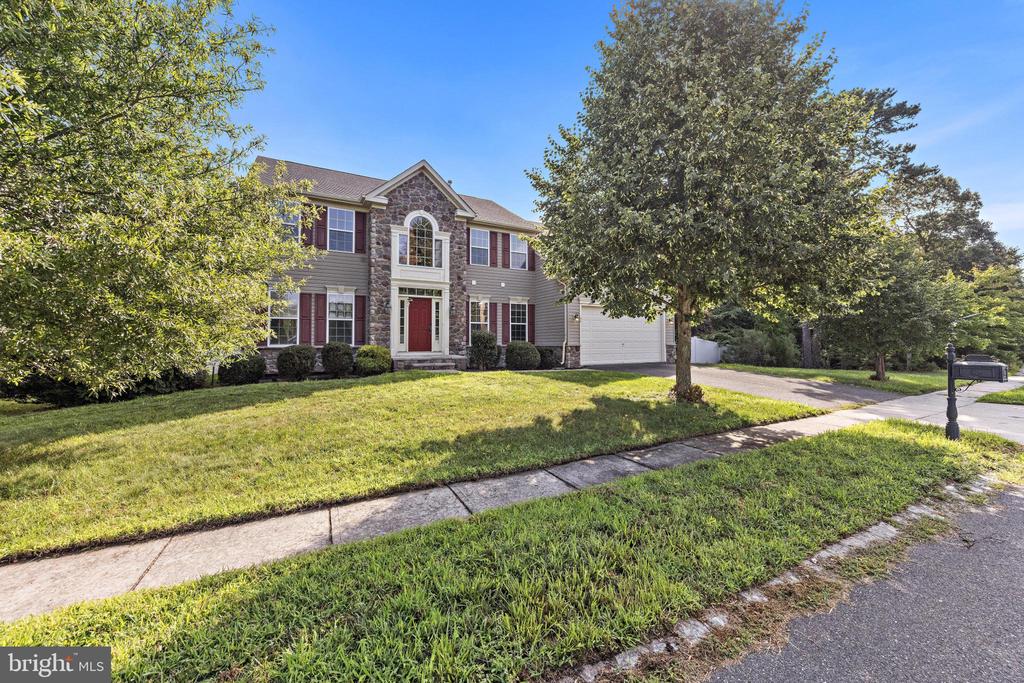 66 VICARI WAY