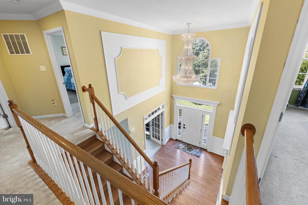 66 VICARI WAY