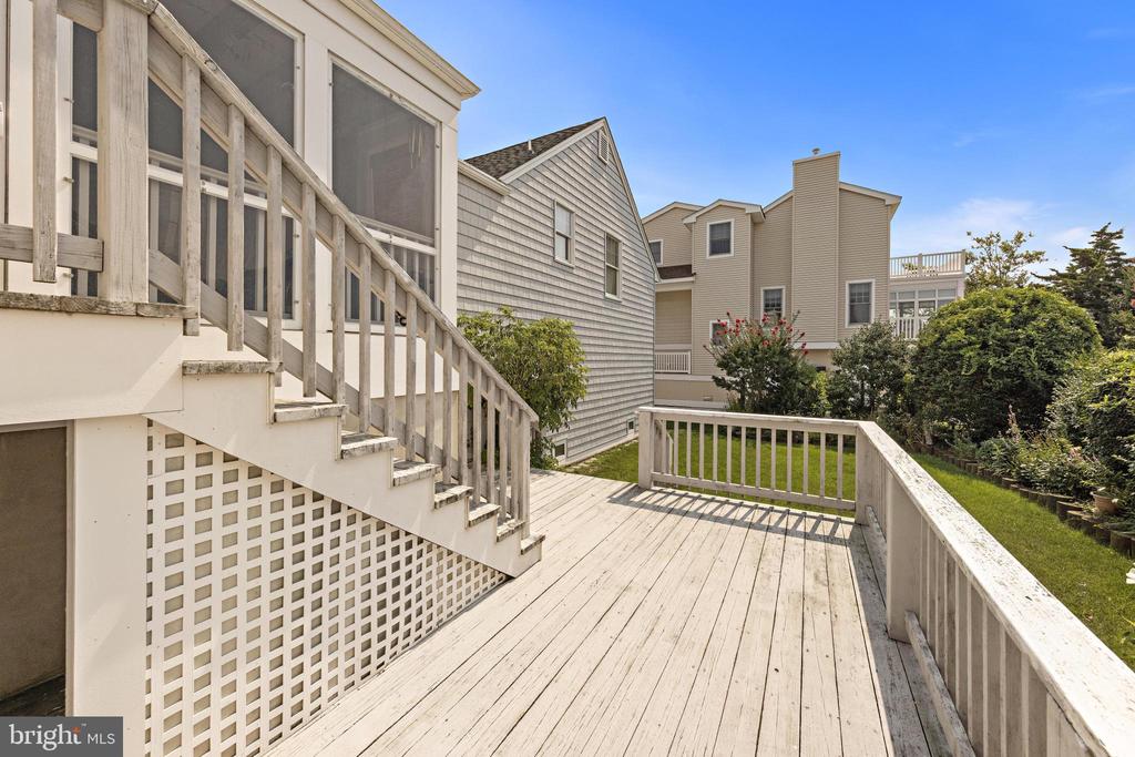 1201 WEST AVENUE
