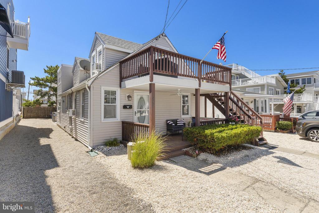 32 N 3RD STREET