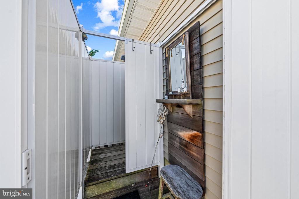 144 PETER ROAD