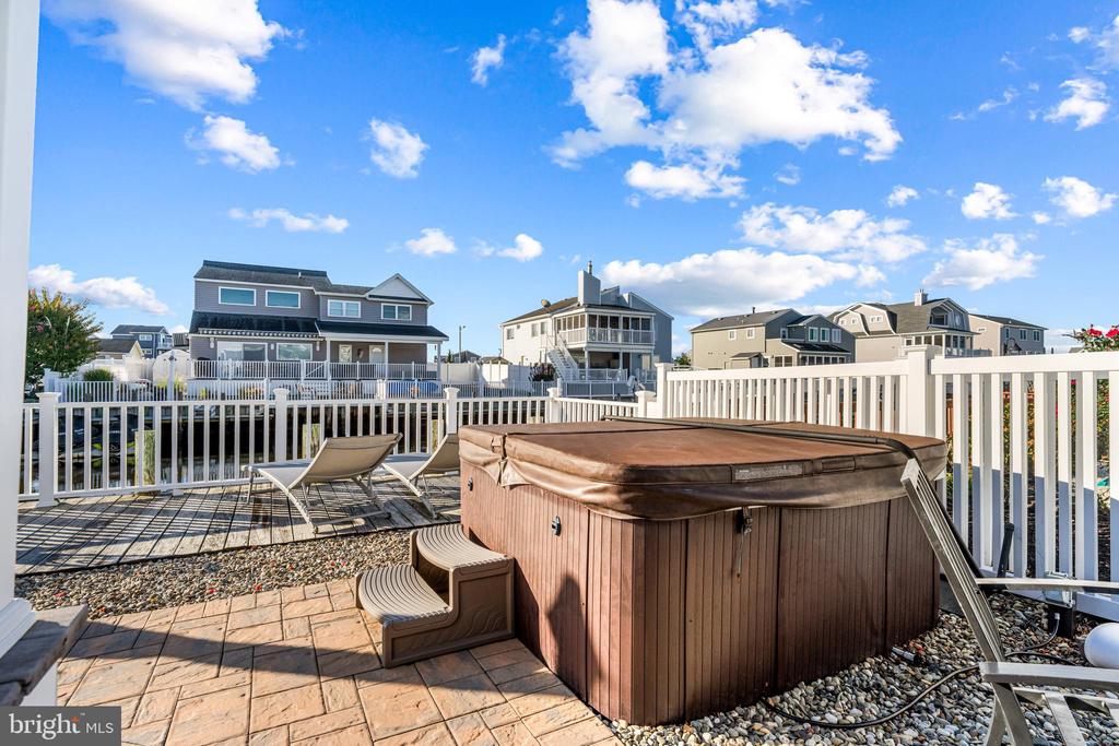 144 PETER ROAD