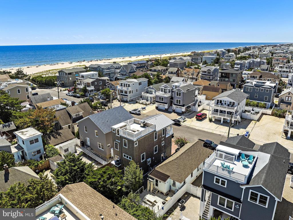 115 E 28TH STREET