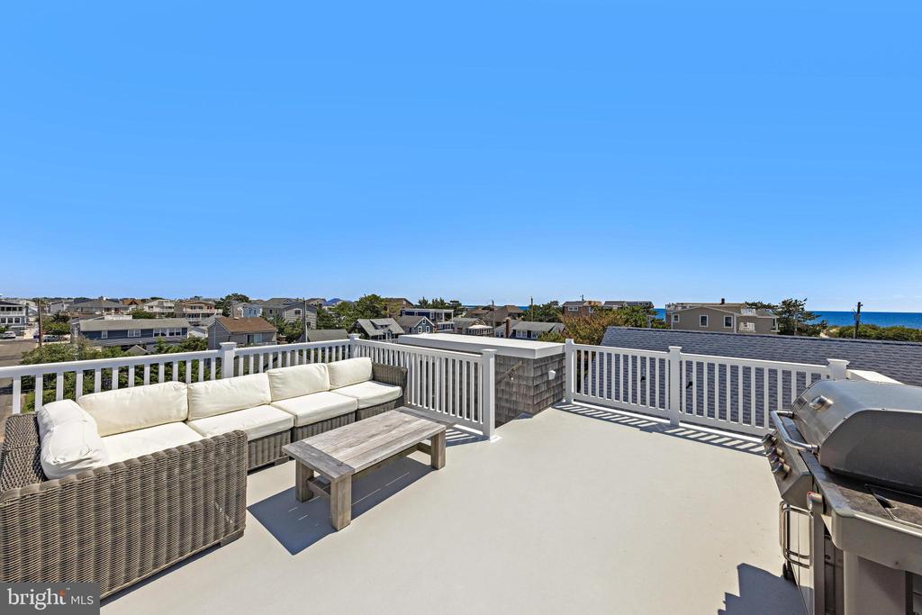 115 E 28TH STREET
