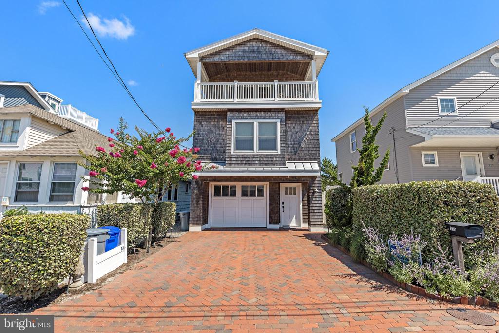 115 E 28TH STREET