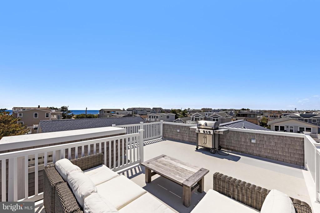 115 E 28TH STREET