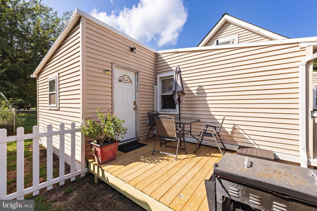 47 NEWELL AVENUE