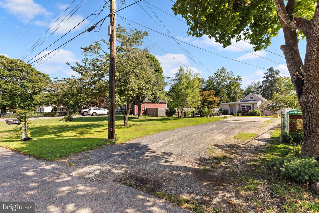 47 NEWELL AVENUE