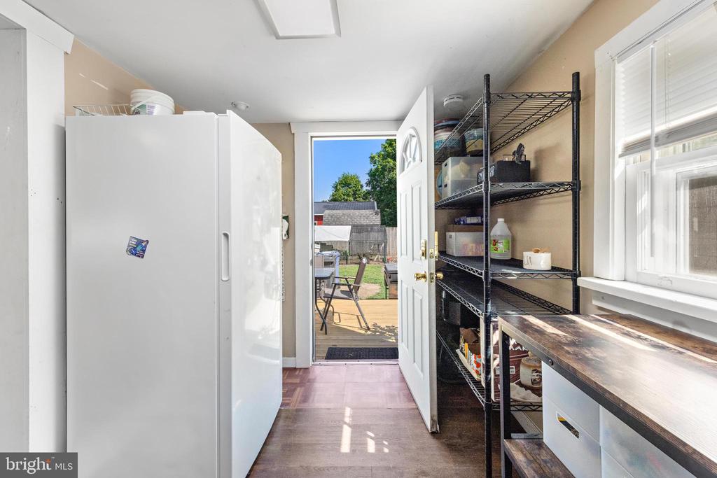 47 NEWELL AVENUE