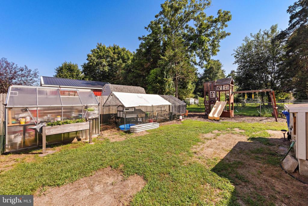 47 NEWELL AVENUE