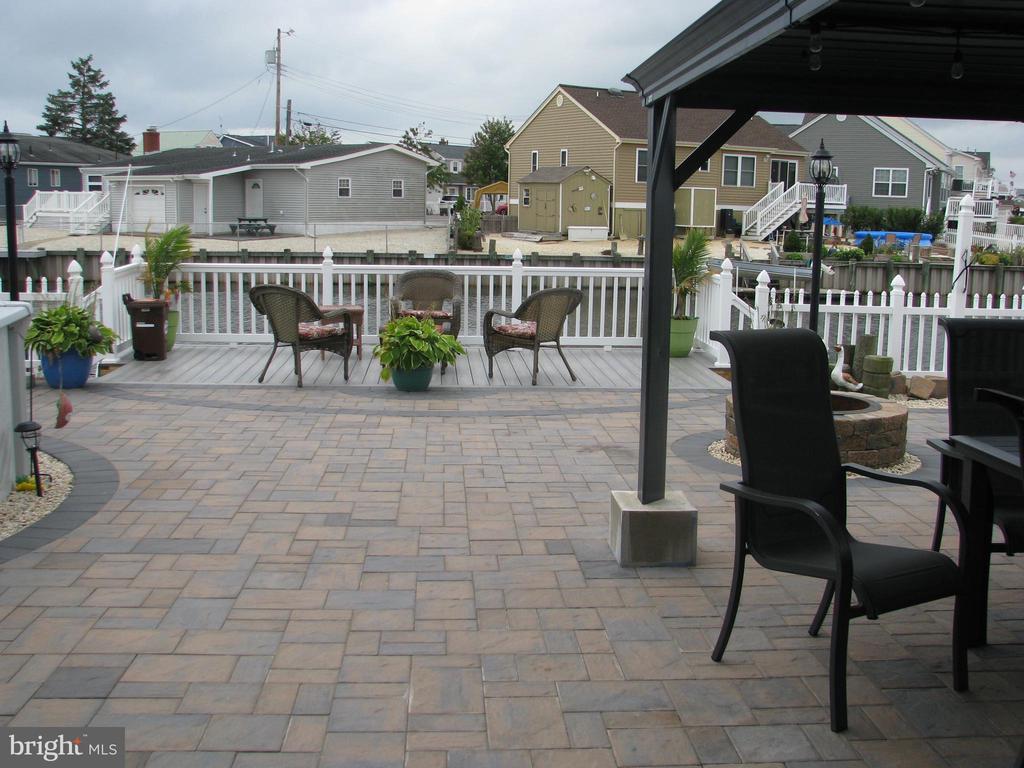 967 BEACH HAVEN WEST BOULEVARD