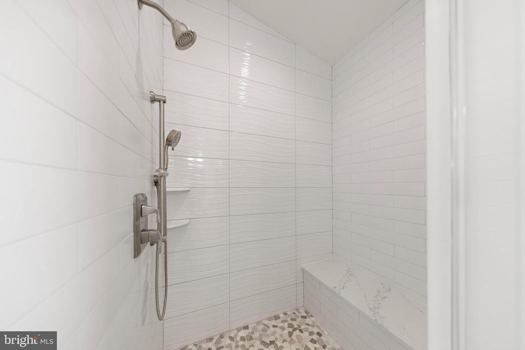 242 N 8TH STREET